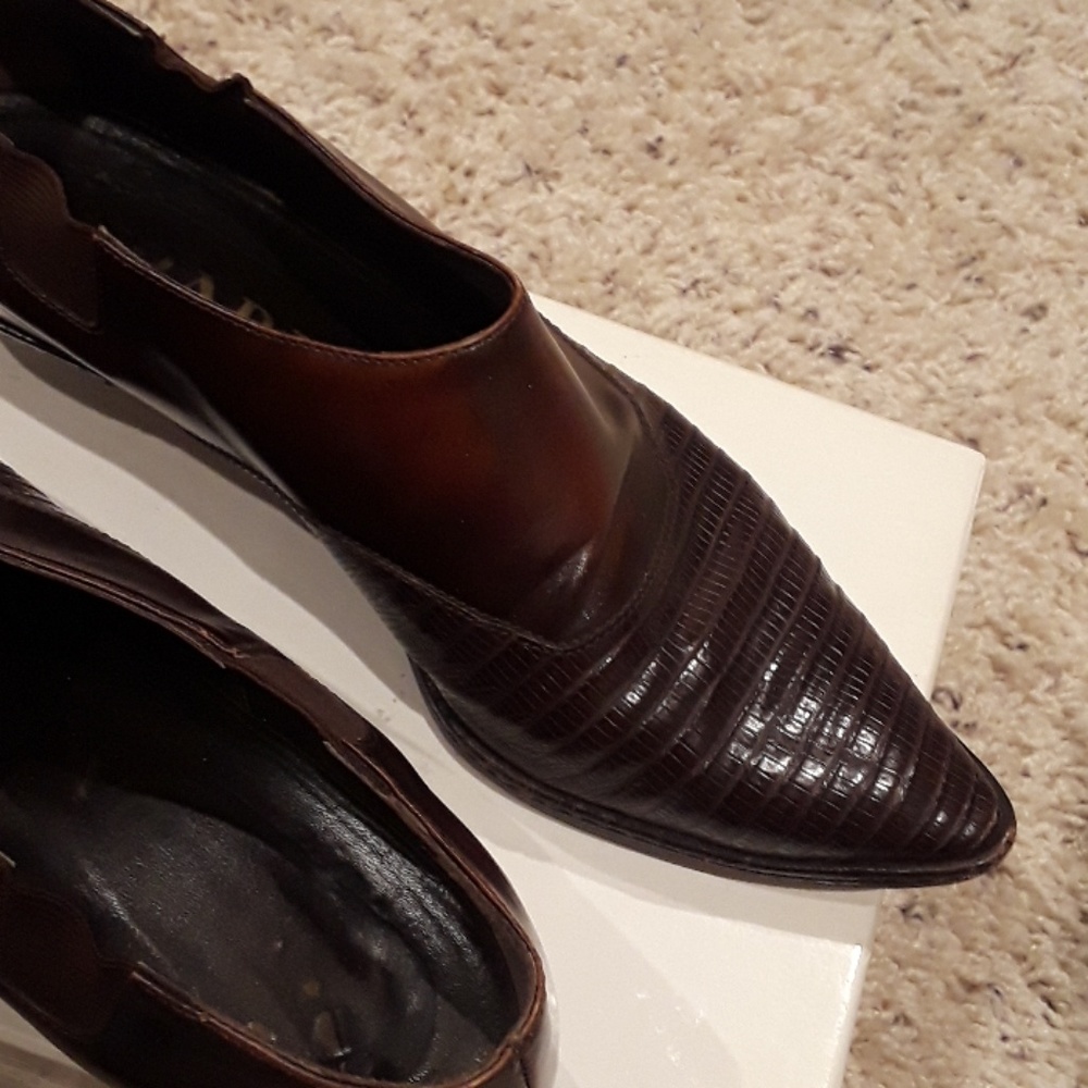 Prada lizard low heel booties - Picture 2 of 3